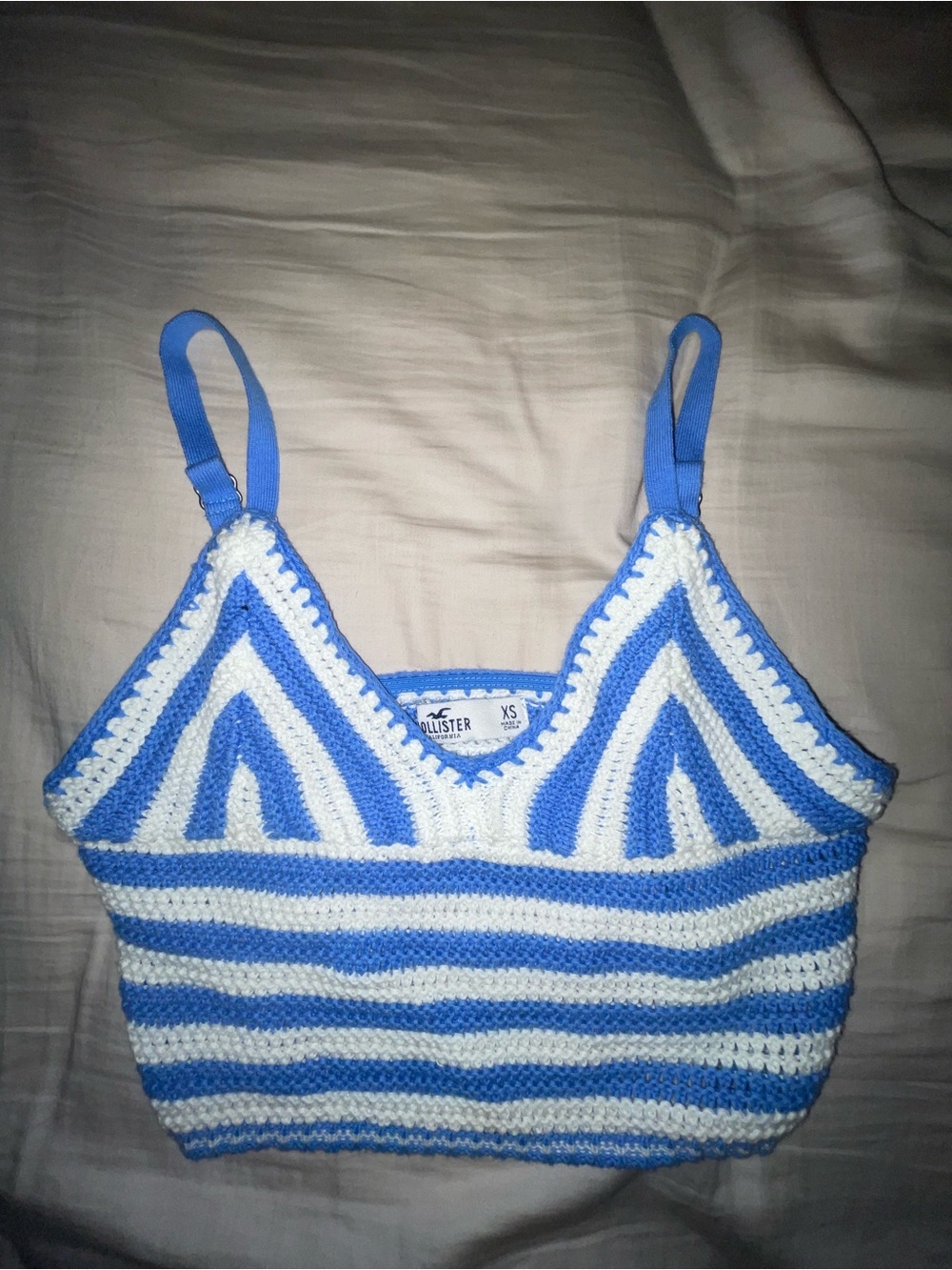 Hollister knitted top